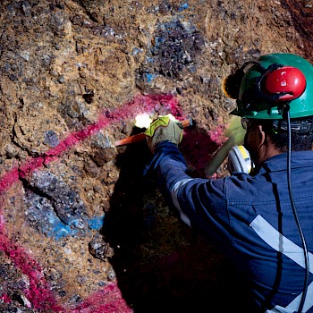 Controlled Underground Sampling